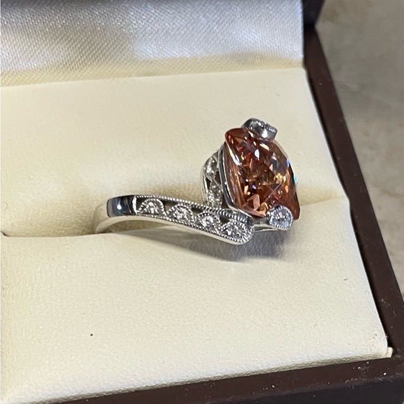 CZ topaz ring size 6 - Picture 3 of 7